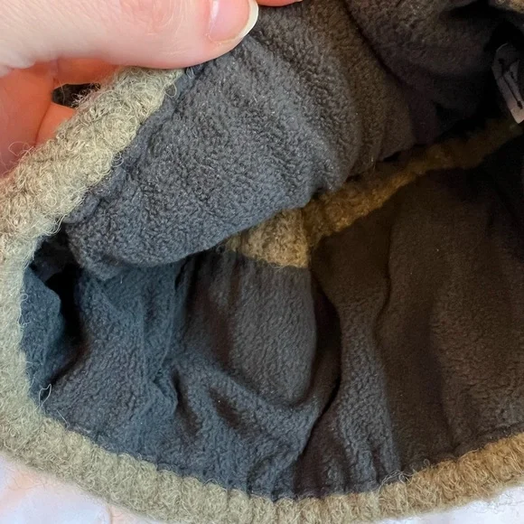 NWOT Columbia Winter Blur Pom Beanie - Unisex - Picture 4 of 4